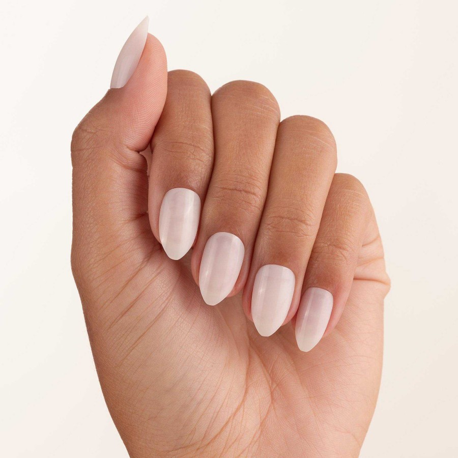 ESSENCE Nails In Style Faux Ongles Keep It Basic Nail Art